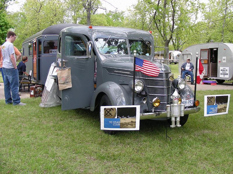 DSCN2832.JPG - The chauffer would drive and sleep in the front, while the family rode and slept in the trailer.