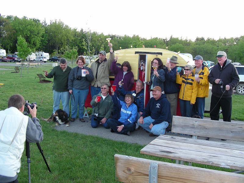 DSCN2897.JPG - Doug Keister photographer and author of a number of RV related books. Is taking a group photo next to a tiny trailer.

www.douglaskeister.com